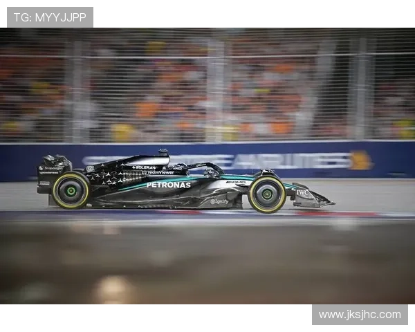 F1赛季最新动态：车队变动、技术革新及明星车手表现解析