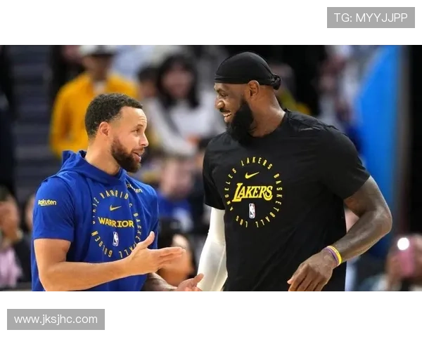 库里轰下高分勇士加时险胜湖人詹姆斯空砍三双引爆全场焦点 库里轰下高分勇士加时险胜湖人詹姆斯空砍三双引爆全场焦点