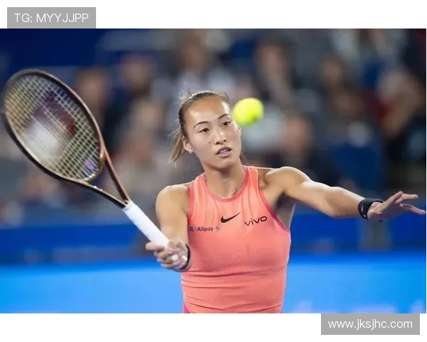 网球赛场风云再起 新星崭露头角 老将重返巅峰决战在即