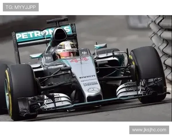 新赛季F1车队升级方案引发赛场格局重大变化与竞争趋势讨论深度 新赛季F1车队升级方案引发赛场格局重大变化与竞争趋势讨论深度