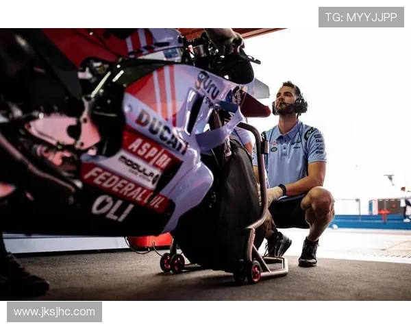 MotoGP新赛季焦点对决升级车手转会与冠军争夺引爆全球关注